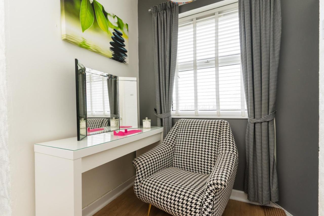 Sea View Ar Lan Y Mor Luxury Apartment Aberystwyth Extérieur photo