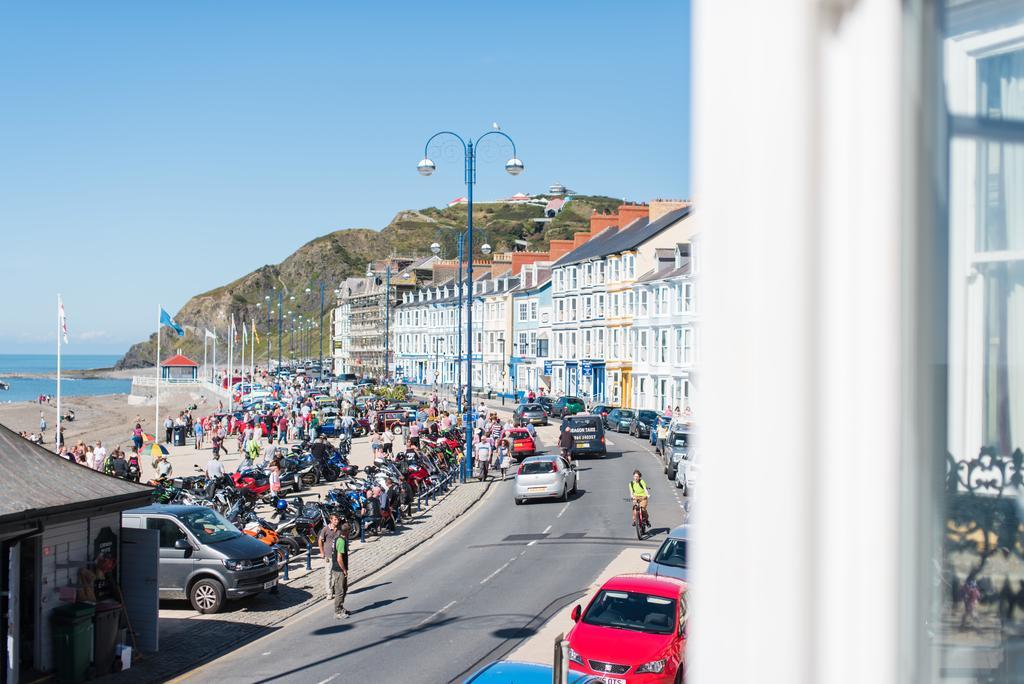 Sea View Ar Lan Y Mor Luxury Apartment Aberystwyth Extérieur photo