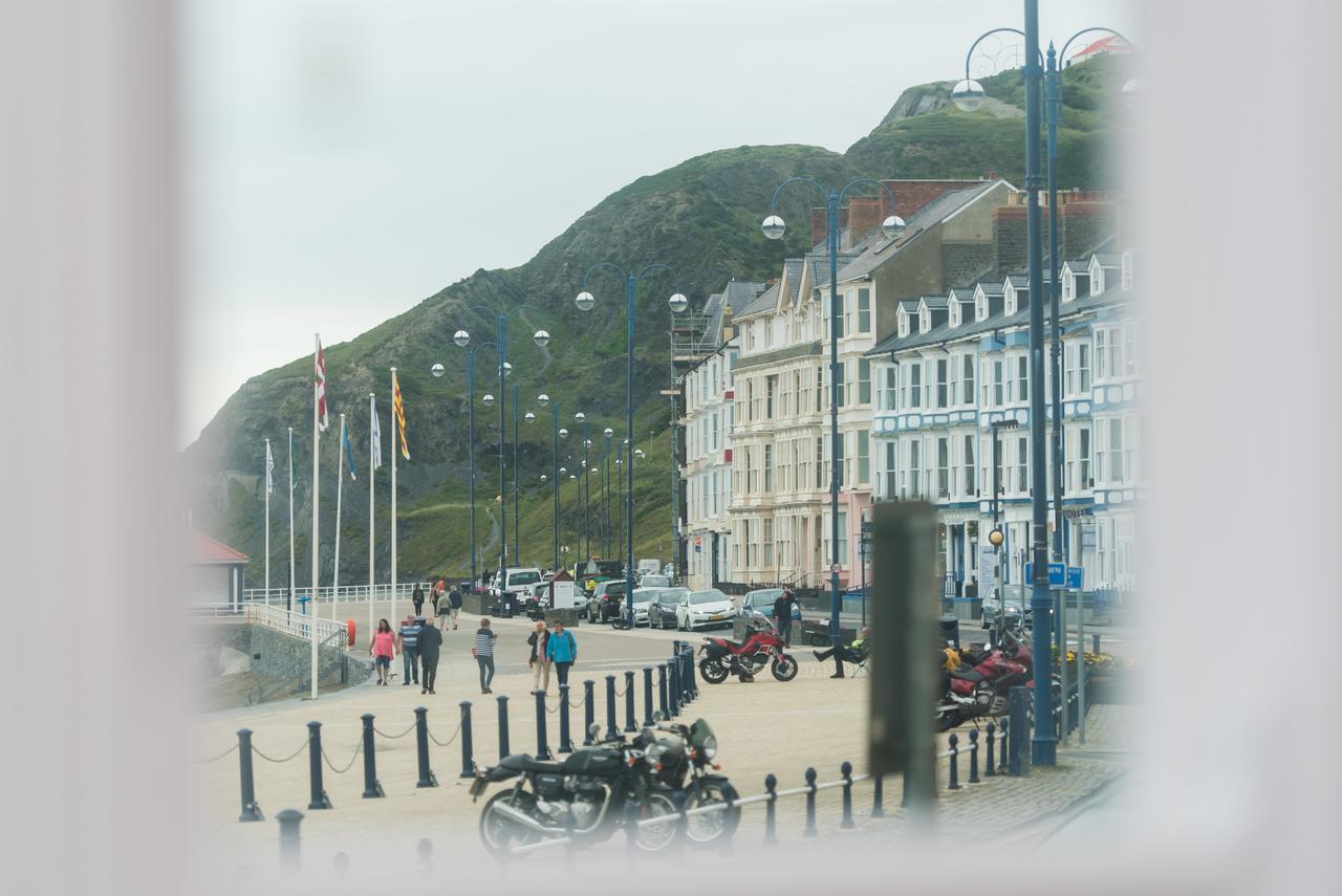 Sea View Ar Lan Y Mor Luxury Apartment Aberystwyth Extérieur photo